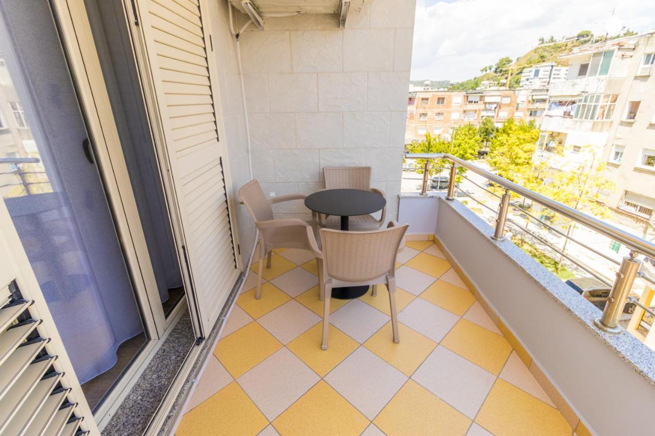 Nikaj Premium Apartments Vlorë Exterior foto
